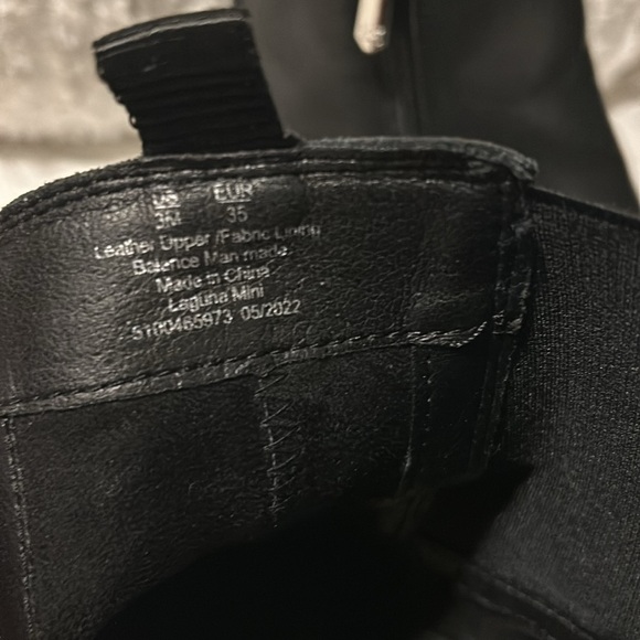 EUC- Sam Edelman KIDS' LAGUNA CHELSEA BOOT - Picture 4 of 6